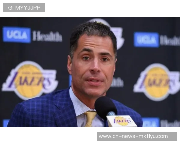 克里斯蒂谈弗拉格表现起伏称年轻球员需团队共同减压 克里斯蒂谈弗拉格表现起伏称年轻球员需团队共同减压