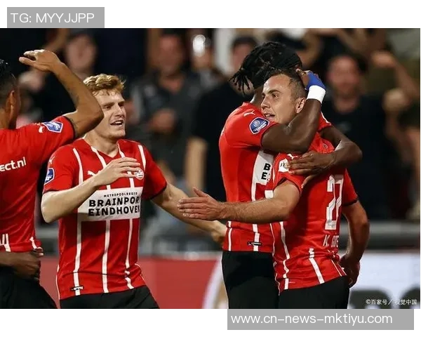 埃因霍温逆转战胜对手豪取11连胜领跑荷甲领先优势扩大至12分