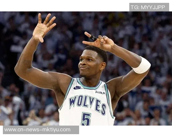 爱德华兹虽砍下30分5板却难救球队无力回天罚球表现出色8中7